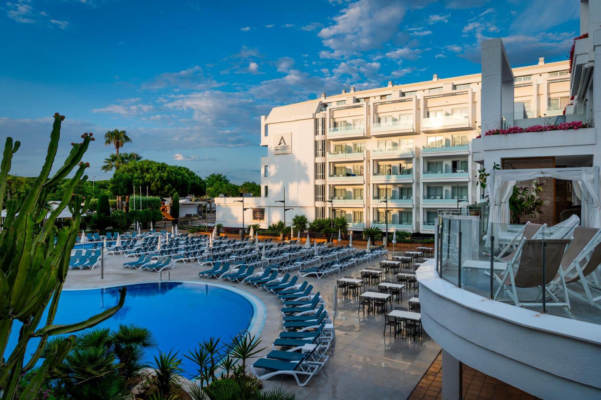 AQUA Hotel Aquamarina&Spa Santa Susanna Esterno foto