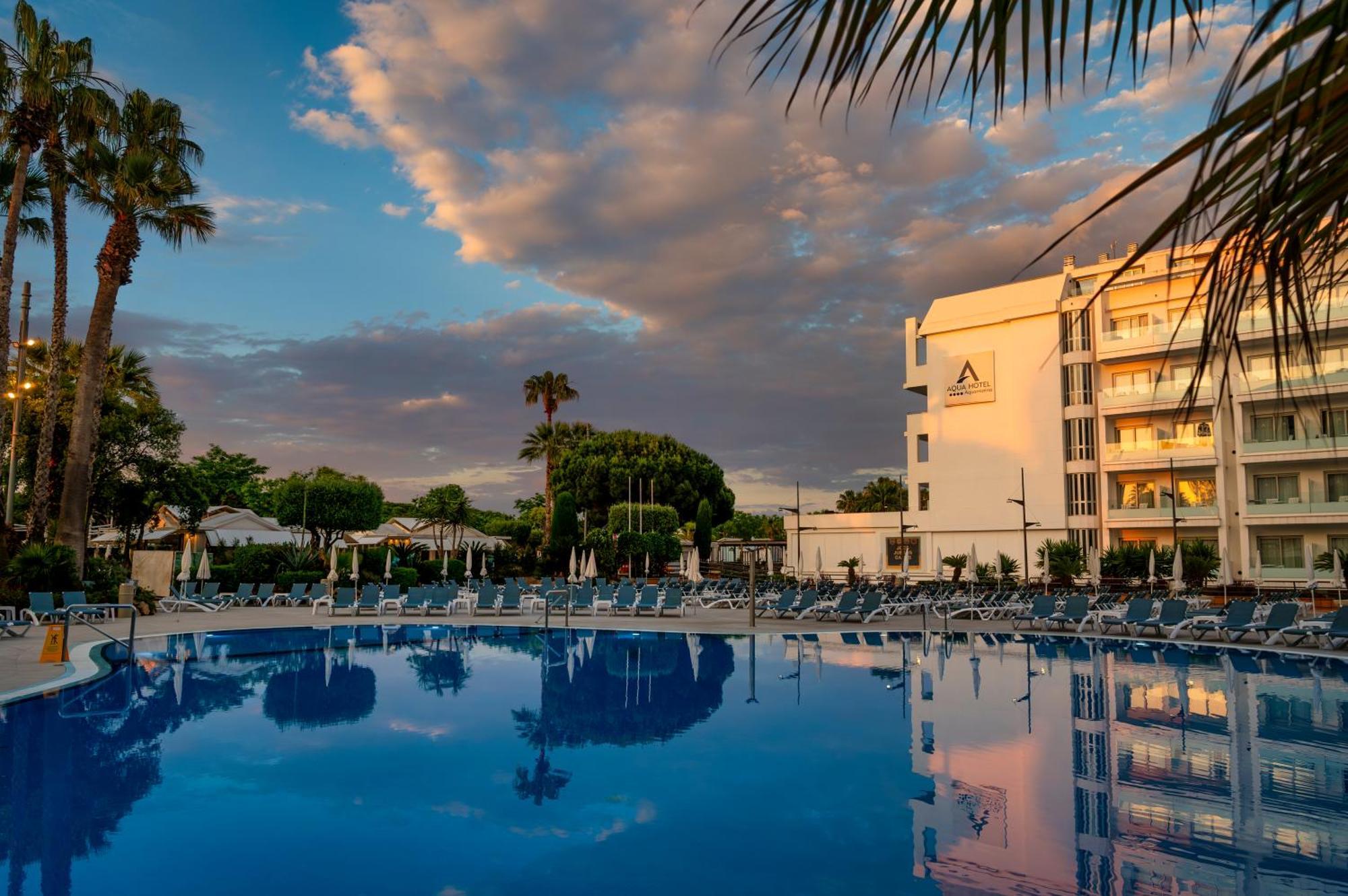 AQUA Hotel Aquamarina&Spa Santa Susanna Esterno foto